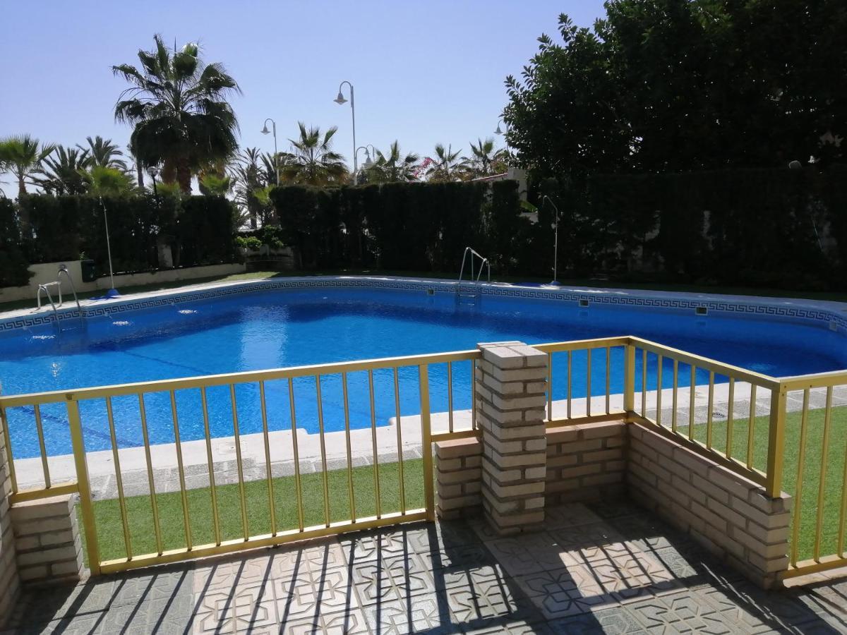 Bonito Piso En Primera Linea De Playa Almuñécar Kültér fotó